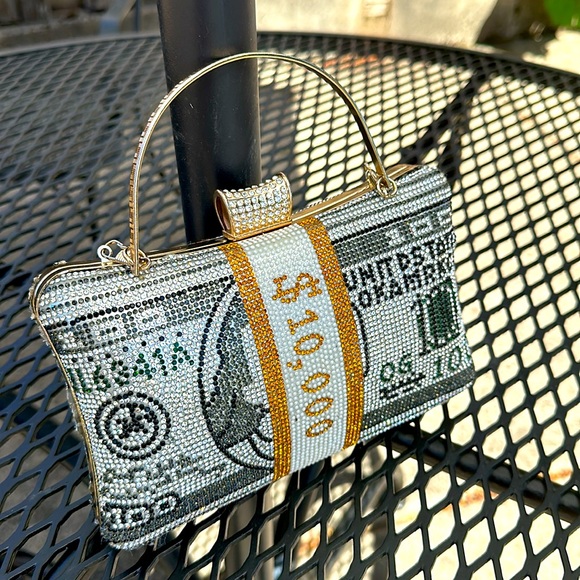 Rhinestone money clutch purse $100 dollar bills. Detachable gold strap & handle. - Picture 6 of 7